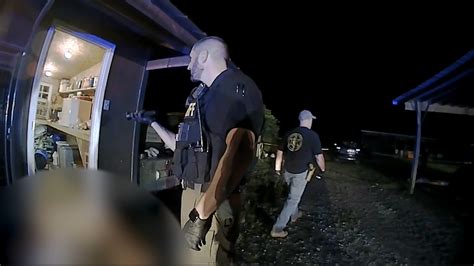 pictures of the murdaugh crime scene|GRAPHIC: Bodycam footage shows crime scene。